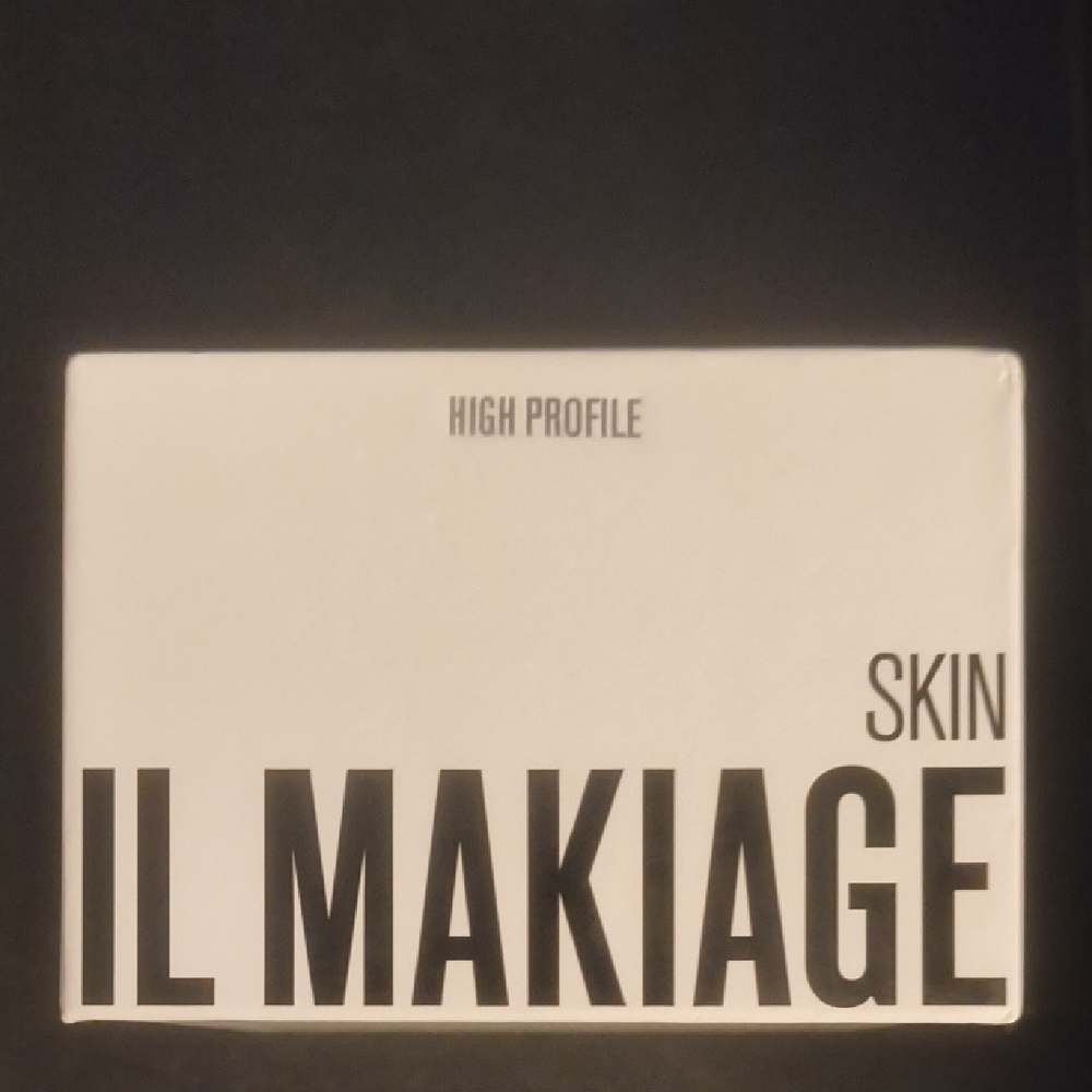 IL MAKIAGE Skin Care Set - Picture 3 of 6